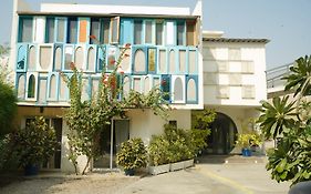 Ambiance Boutique Art Hotel Karachi